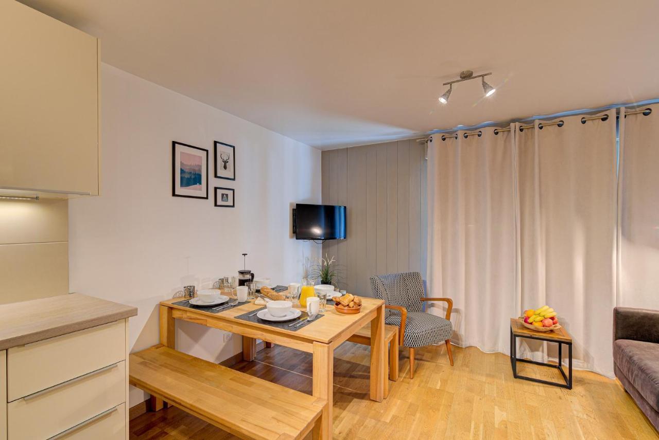 Apartment Fermes Du Montenvers B11 - Alpes Travel - Central Chamonix - Sleeps 4 Exterior photo