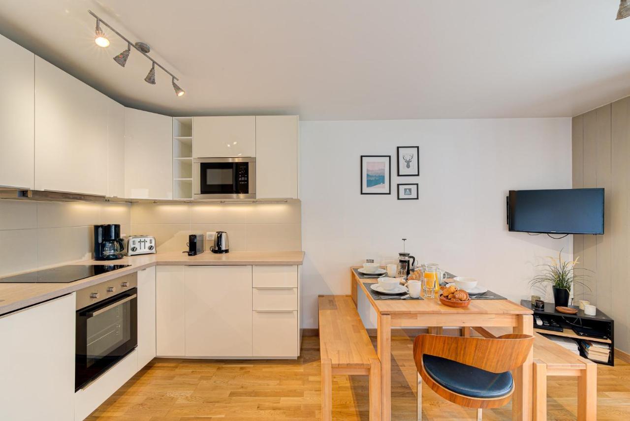 Apartment Fermes Du Montenvers B11 - Alpes Travel - Central Chamonix - Sleeps 4 Exterior photo